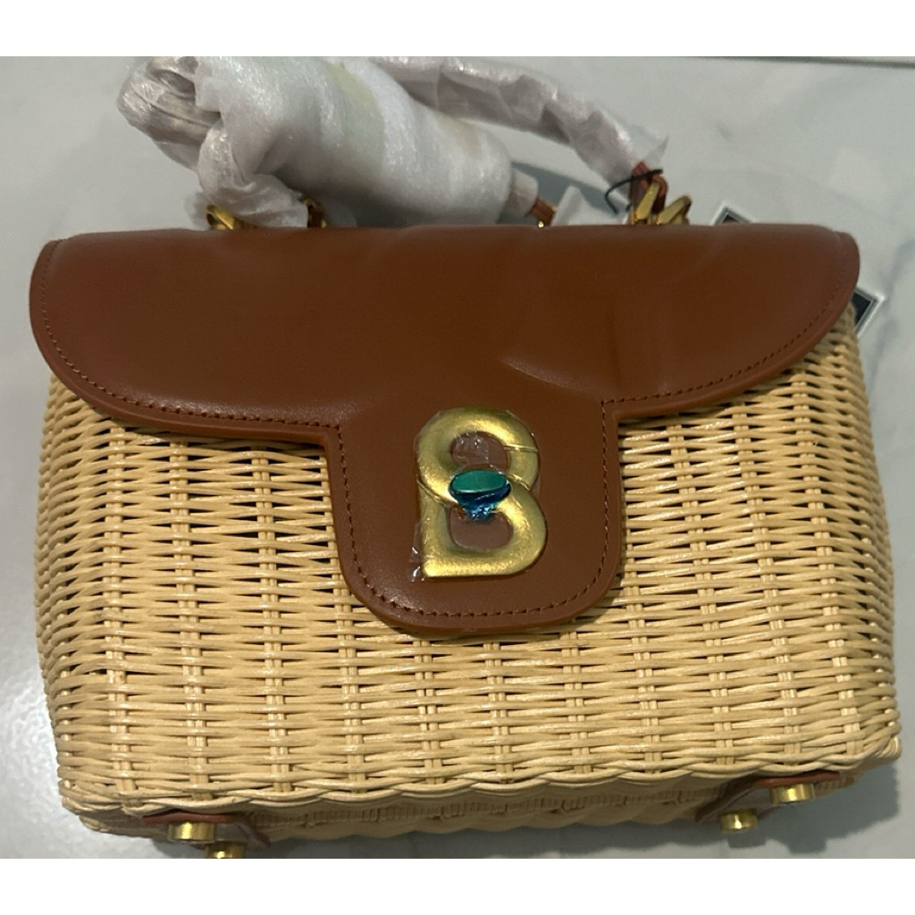 New Alma Rattan Bag Medium Button Scarves