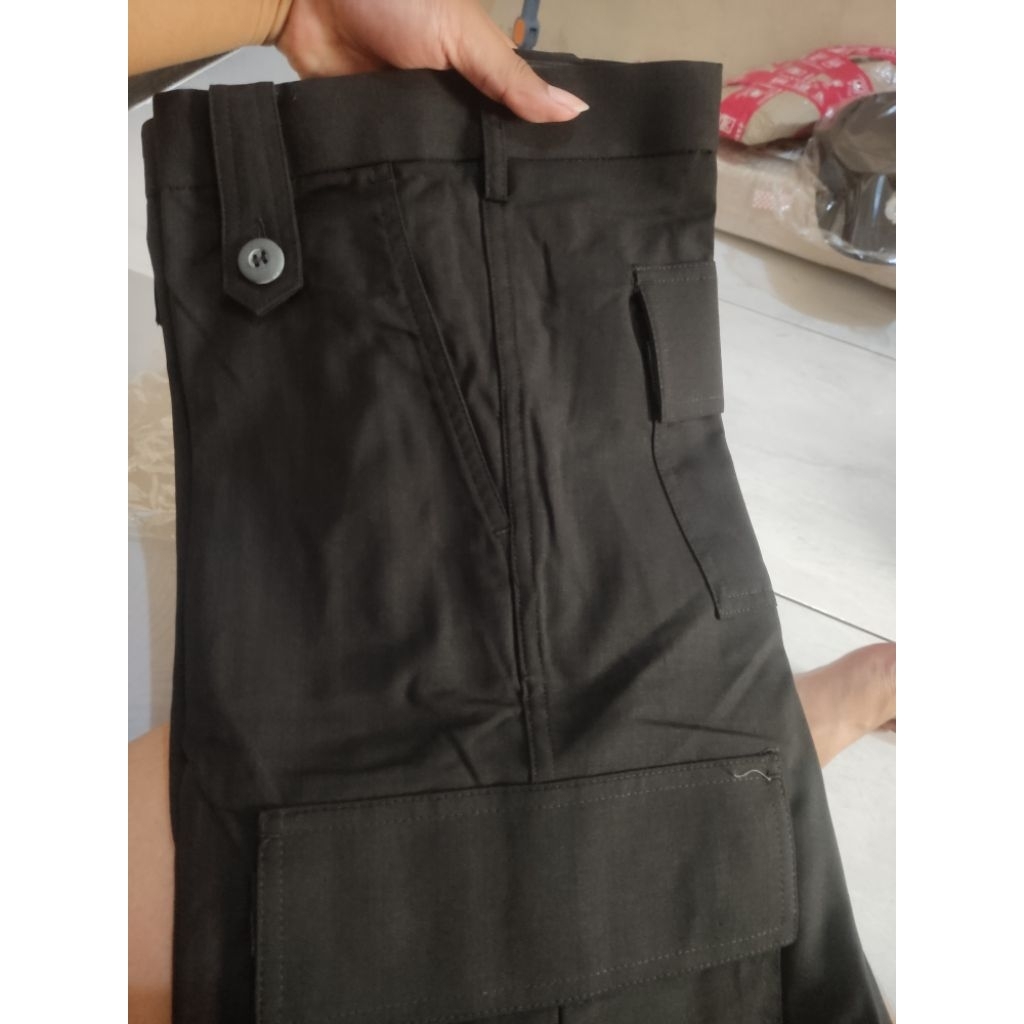 Celana PDL jatah Polri kain halus 2025