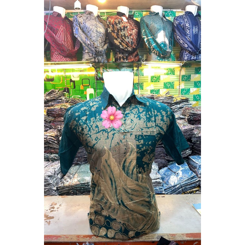Kemeja batik pria lengan pendek warna hijau emerald
