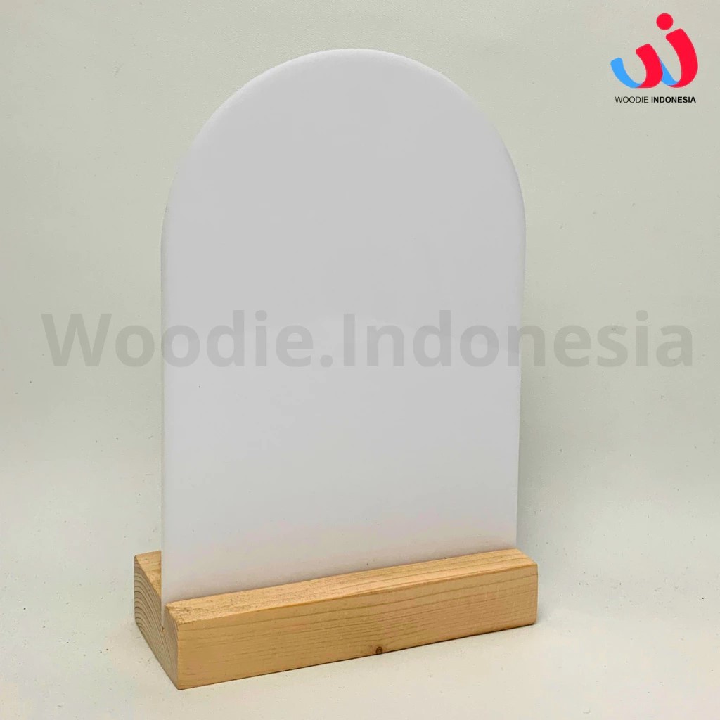 

Akrilik Kubah Putih Susu Hitam Bening 2MM