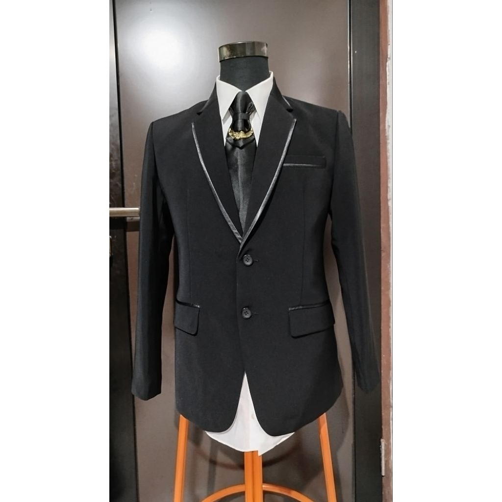 jas hitam lis jas wisuda jas pengantin