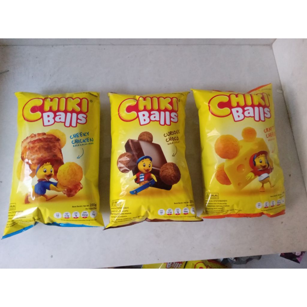

Chiki ball rasa coklat,keju,kaldu ayam 200 gram