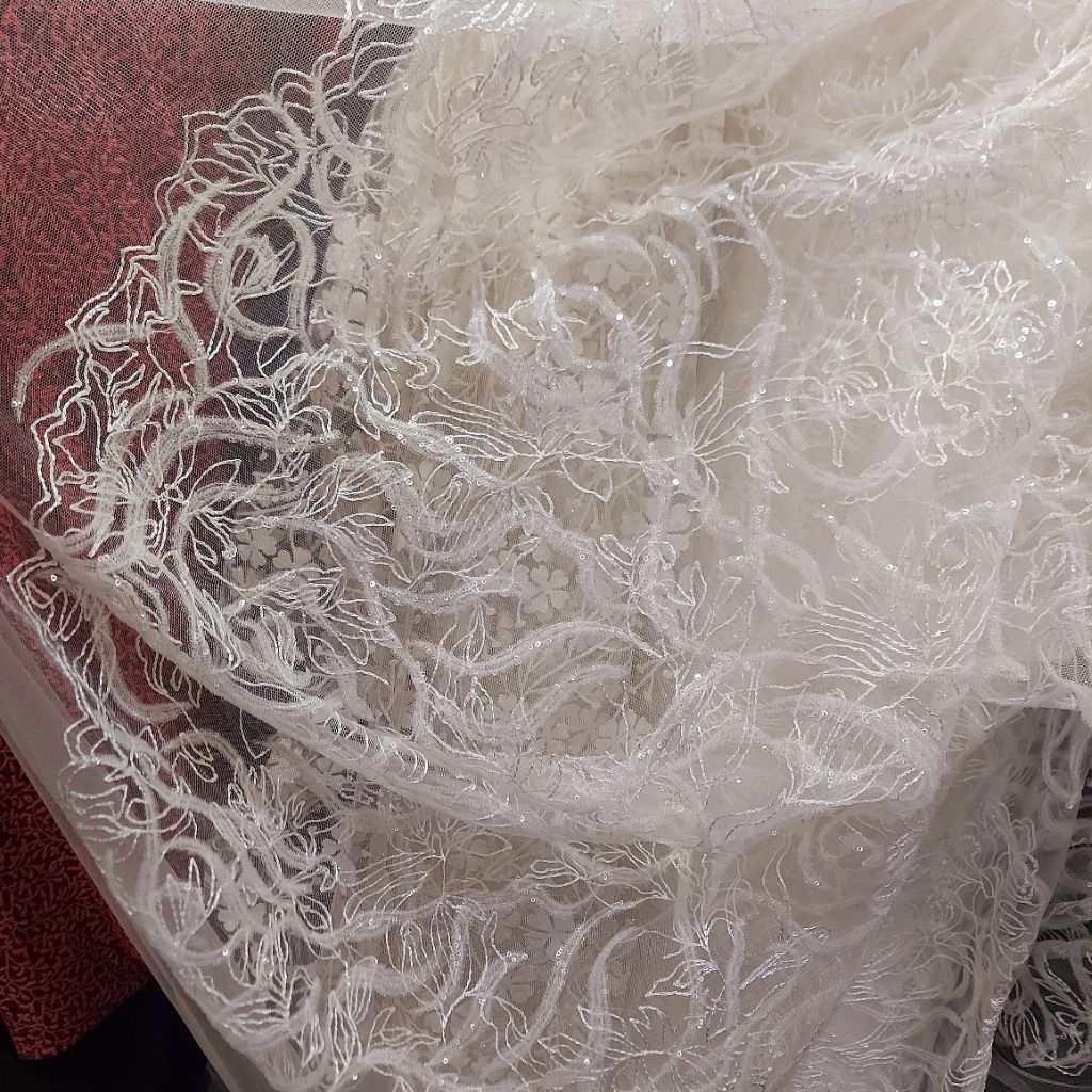 kain tile payet premium  - kain tile payet kebaya  - kain tile bordir bunga timbul ( BW ) dr