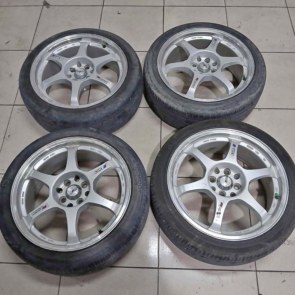 VELG MOBIL RACING SSR RING RING 17 LEBAR 7 LUBANG BAUT PCD 4X100, 4X114 + BAN HANKOOK 205 45 R17 PEL