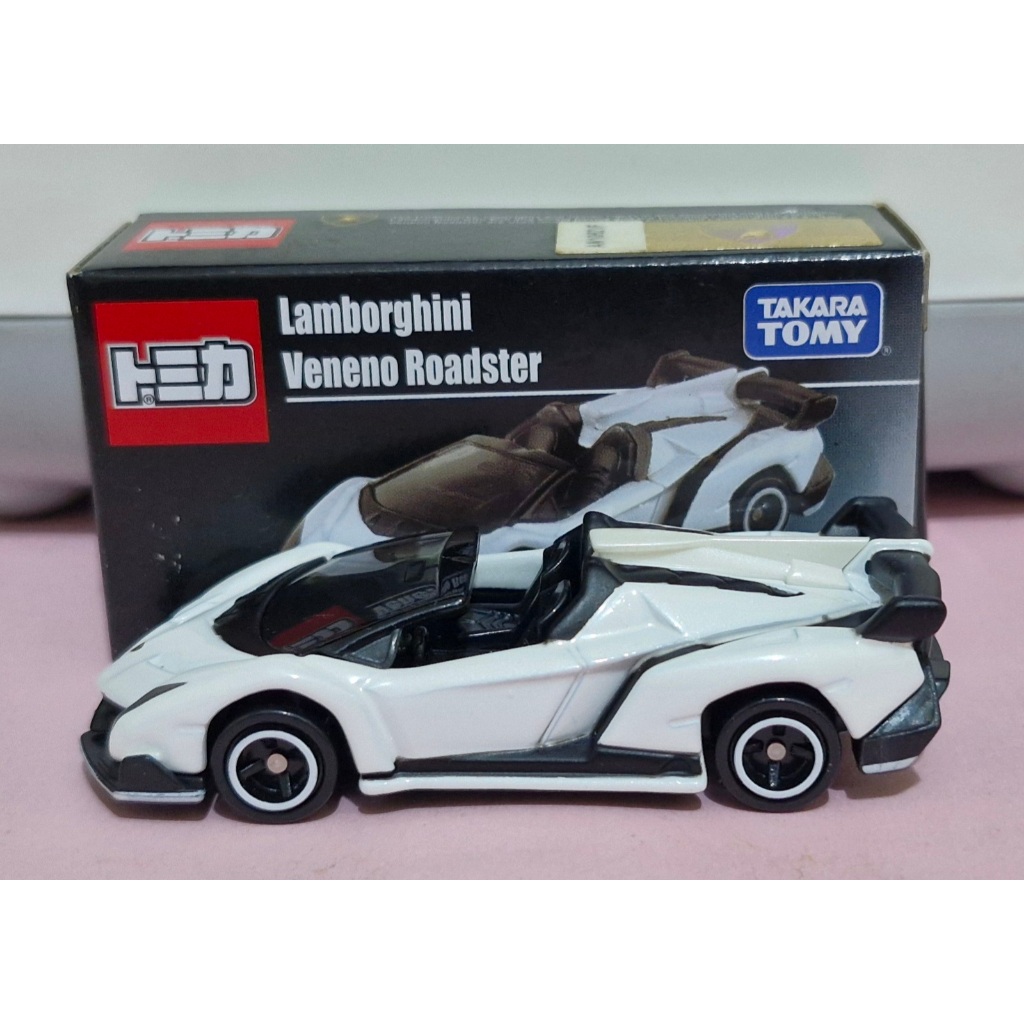 Takara Tomy Tomica Asia Limited Lamborghini Veneno Roadster