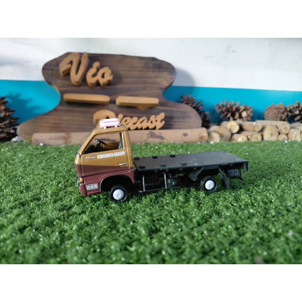 Diecast Miniatur Isuzu Elf junk #1 skala 1:43