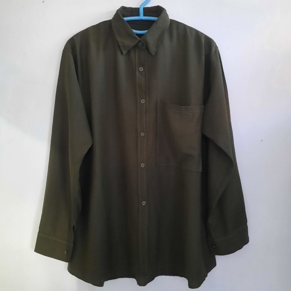 Kemeja Linen Wanita Hijau Army Olive