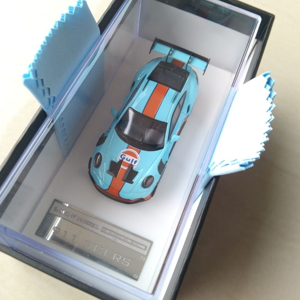 LMLF Porsche 911 GT3 RS Gulf