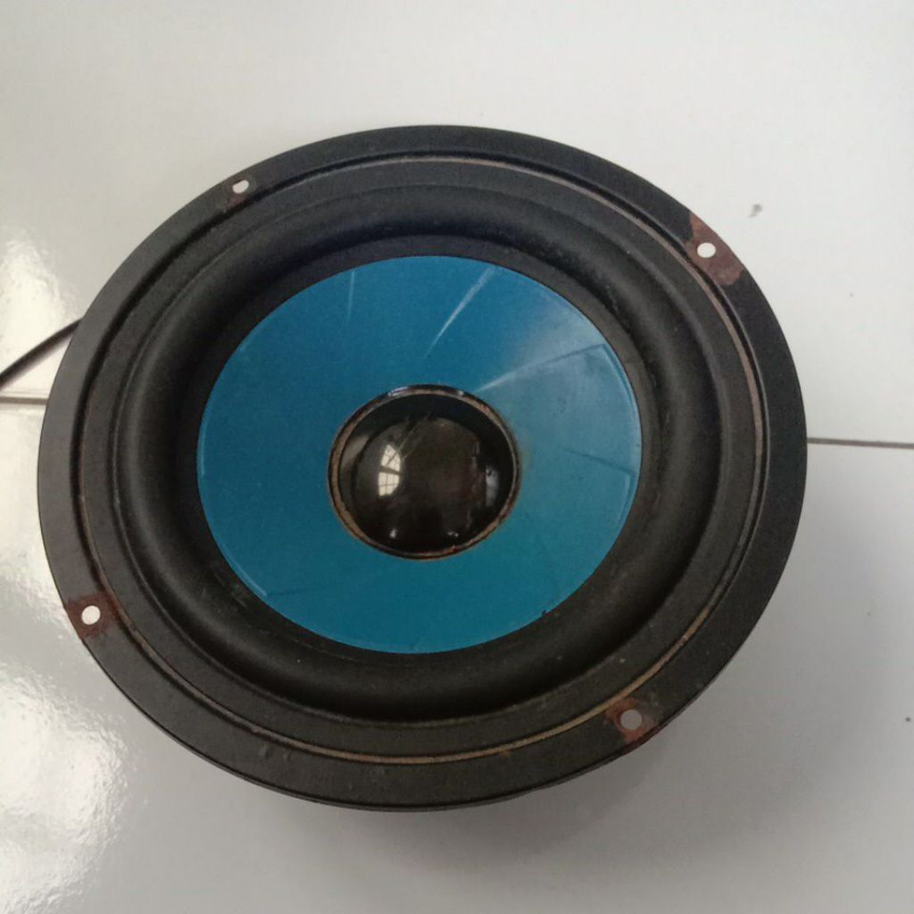 Speaker 6.5 inch woofer