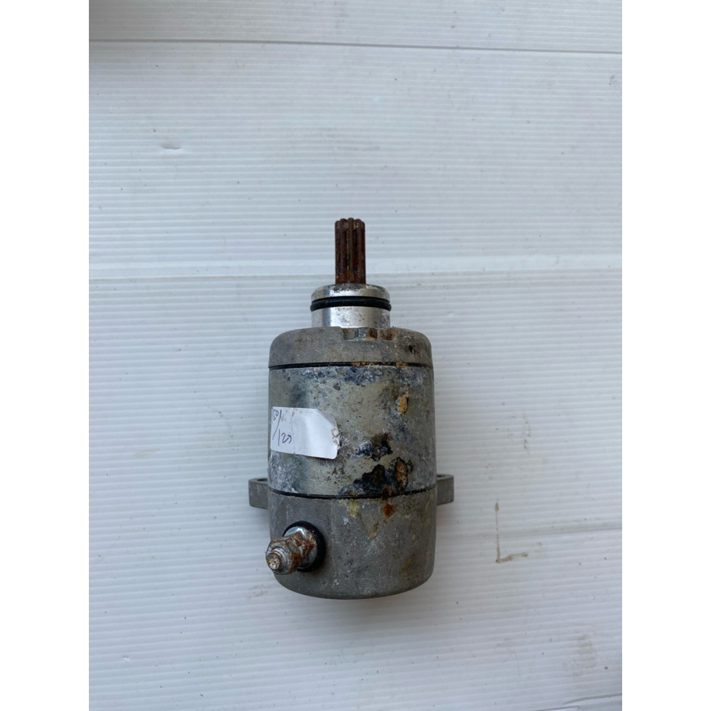 (box26) Dinamo Stater Tiger 2000