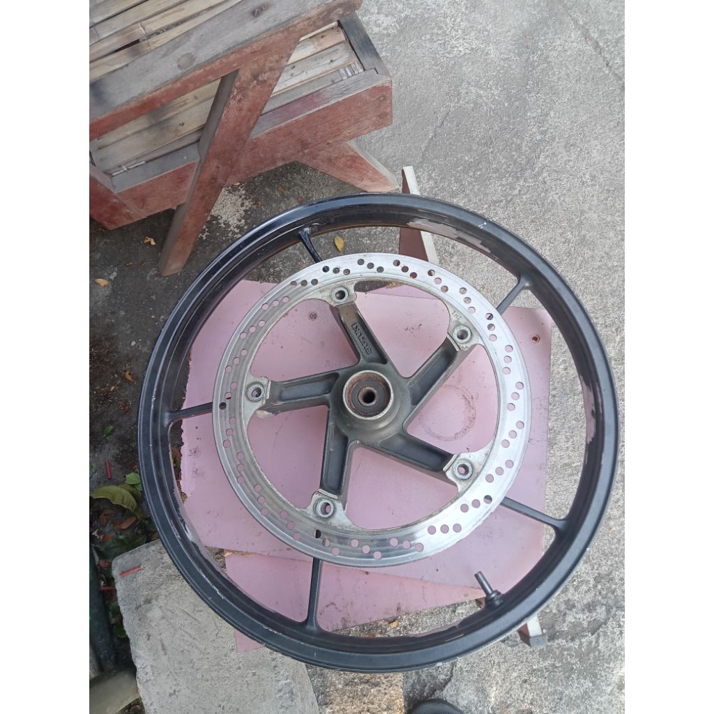 VELG DEPAN SATRIA FU POTONGAN ORIGINAL COPOTAN