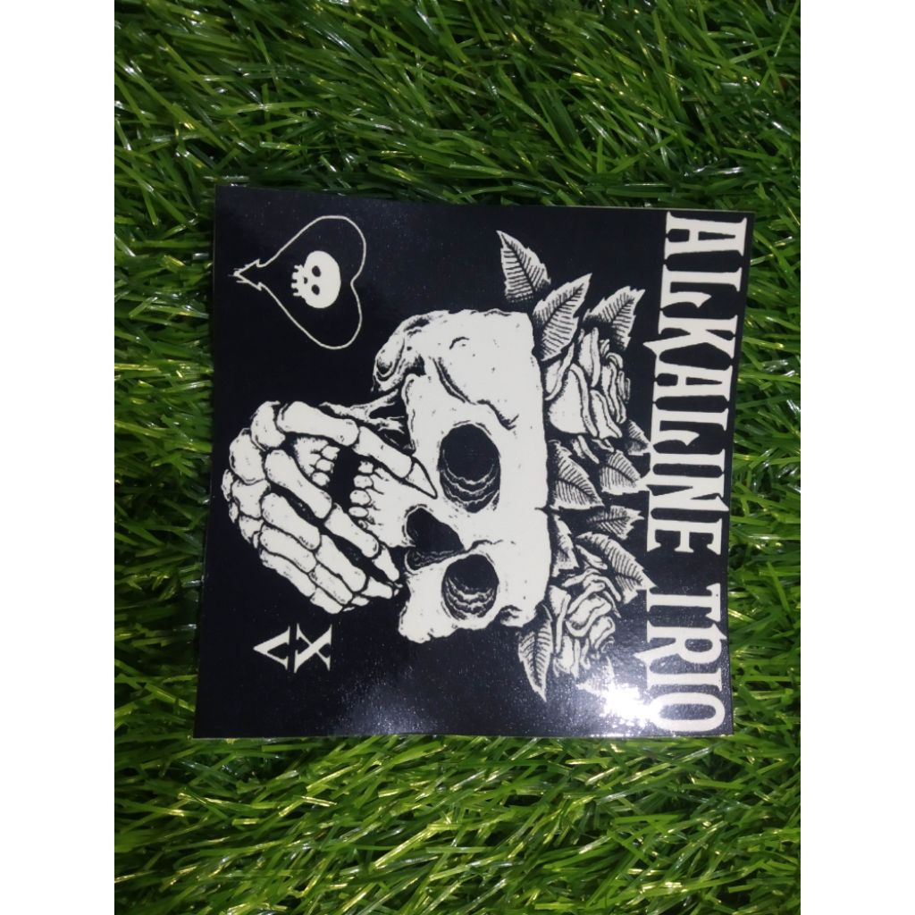 stiker vinyl alkaline trio