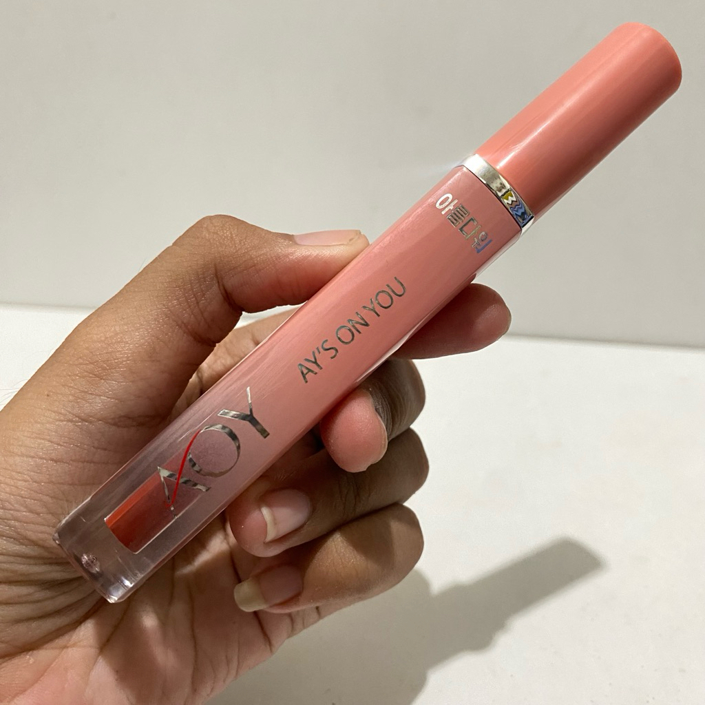 lipcream AOY