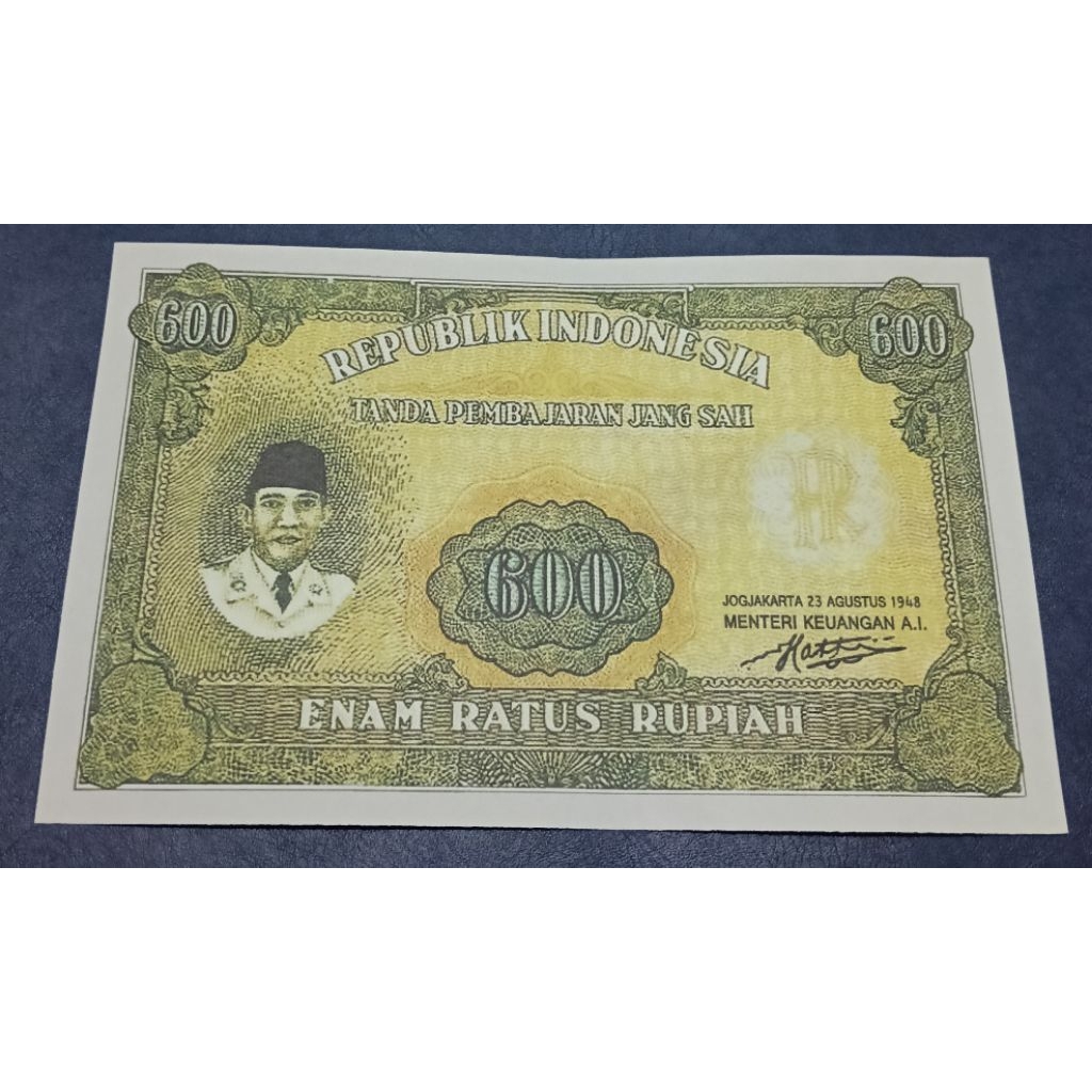 Uang Repro (souvenir) Enam Ratus Rp THN 1948 Soekarno