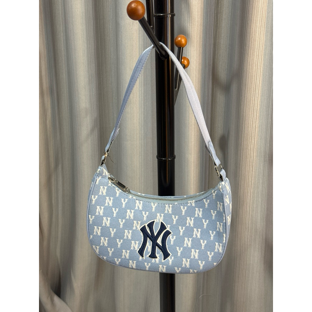 Preloved Tas Biru N*