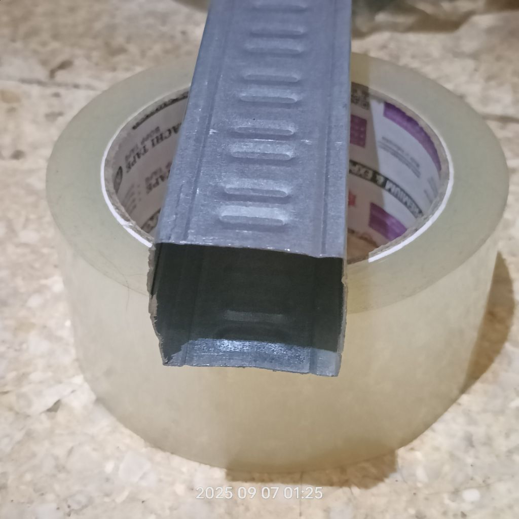 Hollow 4 x 4 baja ringan galvalume