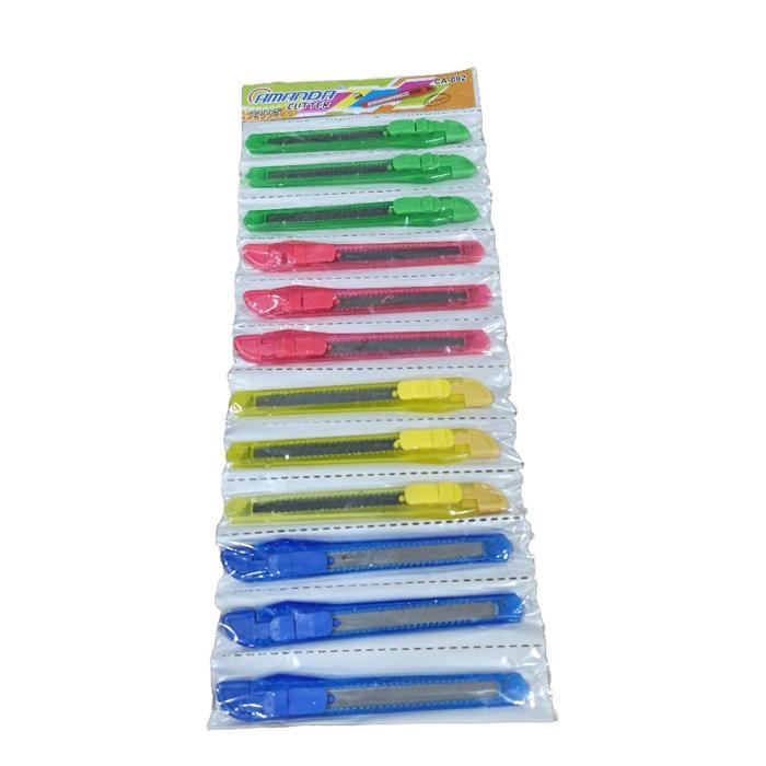 

Pisau Cutter Kecil Isi 12 Pcs Warna Mix