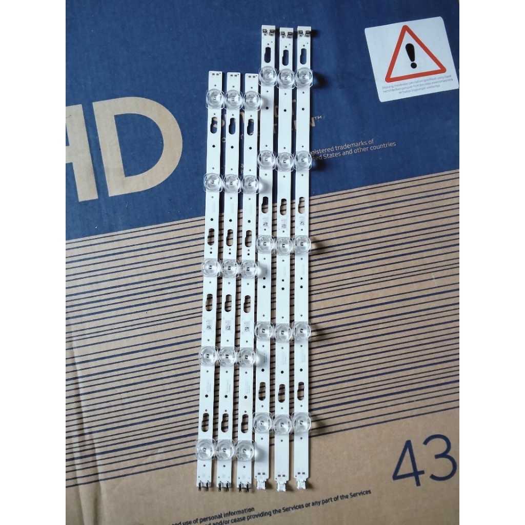 BACKLIGHT BL BACK LIGHT BACKLED BEKLED LAMPU LED TV SAMSUNG UA43TU6900K UA43TU7000K UA43TU8000K UA43