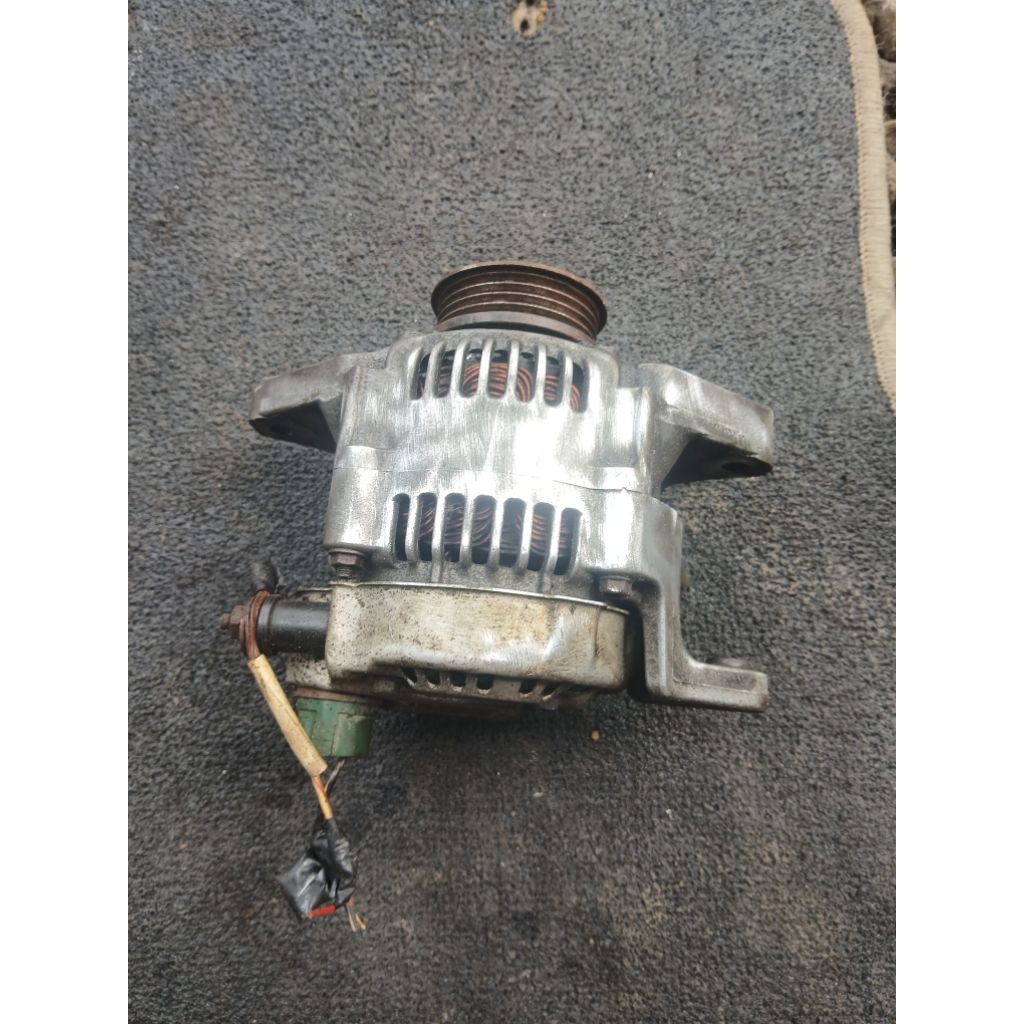 Alternator dinamo cas Suzuki Esteem Futura