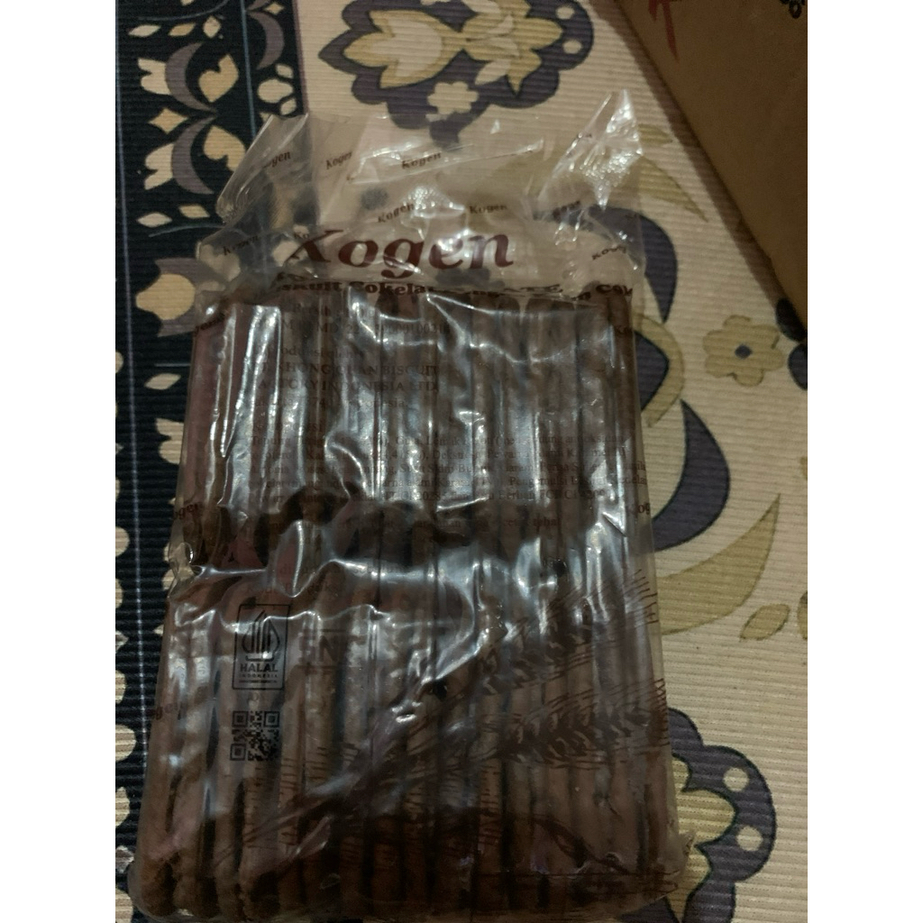 

Biskuit Kogen Rose Chocolate 800gr (1pack @160gr)