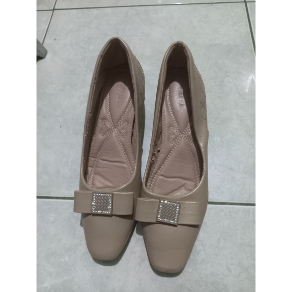 Preloved Peter Keiza