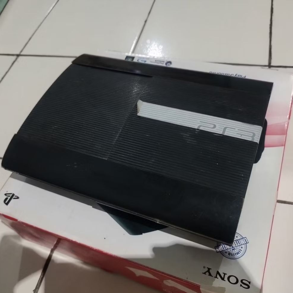 Playstation 3 (PS3) Sony Super Slim 500GB Second Tanpa Stik | Full Game & Siap Pakai