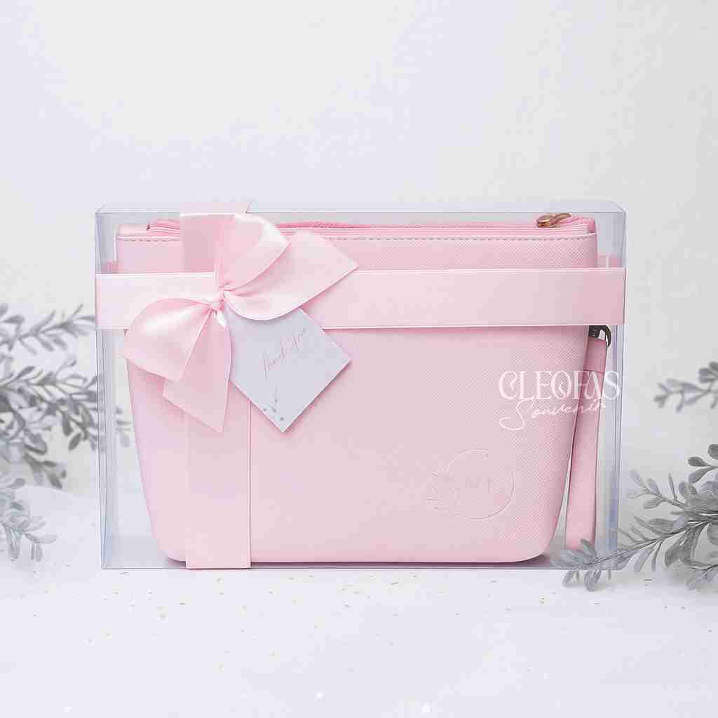 Souvenir Pernikahan Trapezium Pouch Cantik untuk Pernikahan
