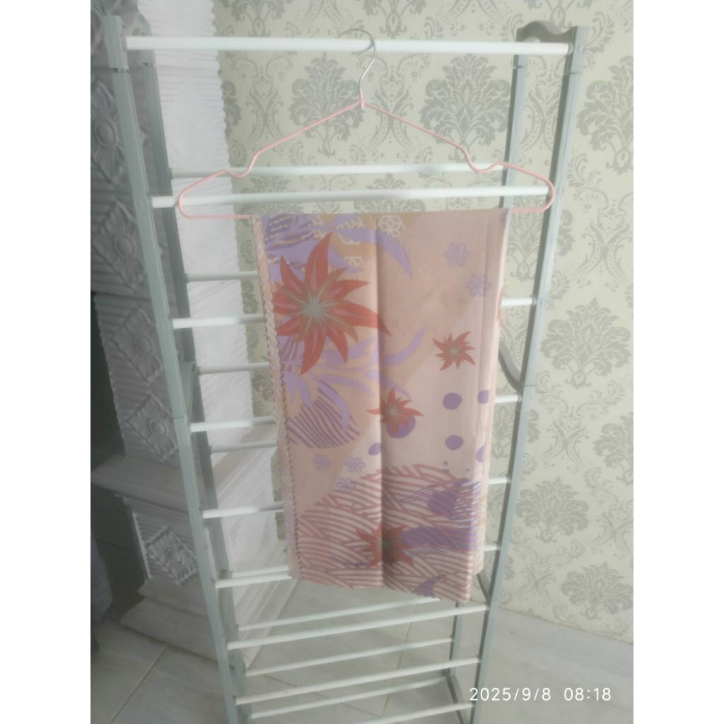 hijab segi4 motif bunga