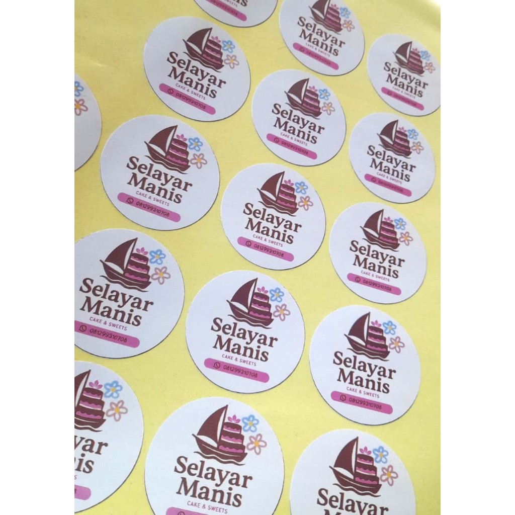 

CETAK STIKER KEMASAN/STIKER CHROMO/STIKER VINYL (Tahan Air) A3+ Dan Cutting