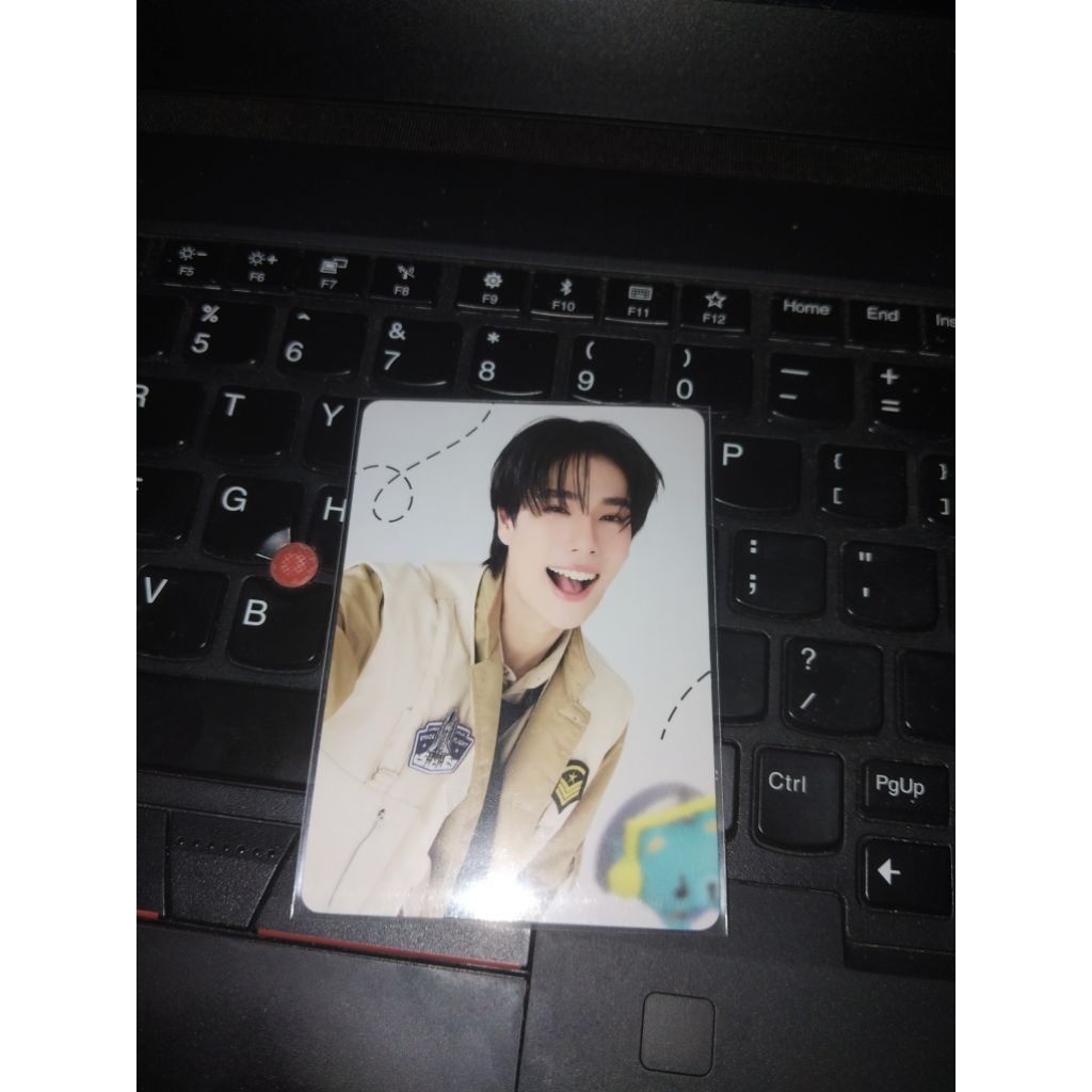 Photocard Phuwin Mangap Official [Free 1 PC official]