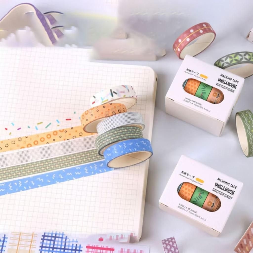 

Maple Leaves Red Washi Tape Solatip Motif Solasi Masking Scrapbook