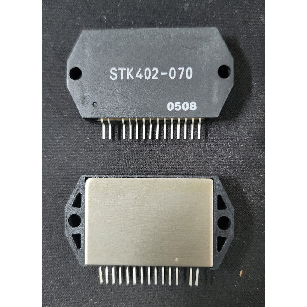 IC STK 402-070 STK402-070 Two-Channel Class AB Audio Power Amplifier IC 40W + 40W