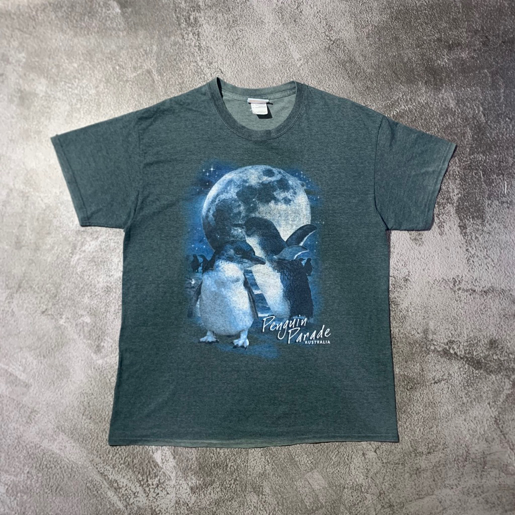 Penguins Parade Australia Animal Art Vintage tee