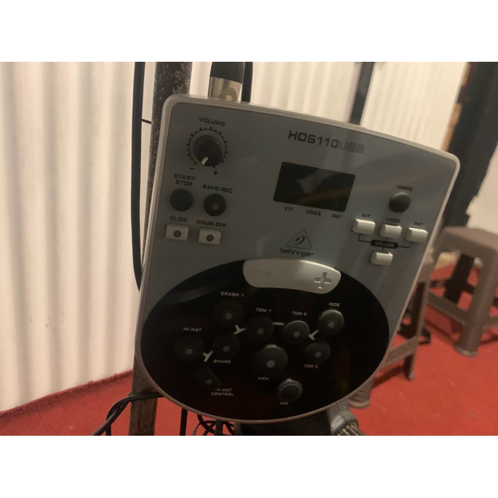 drum elektrik alesis behringer