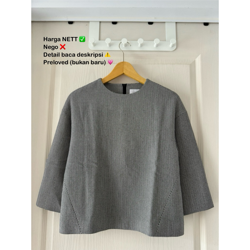 Blouse Kotak Hitam Putih