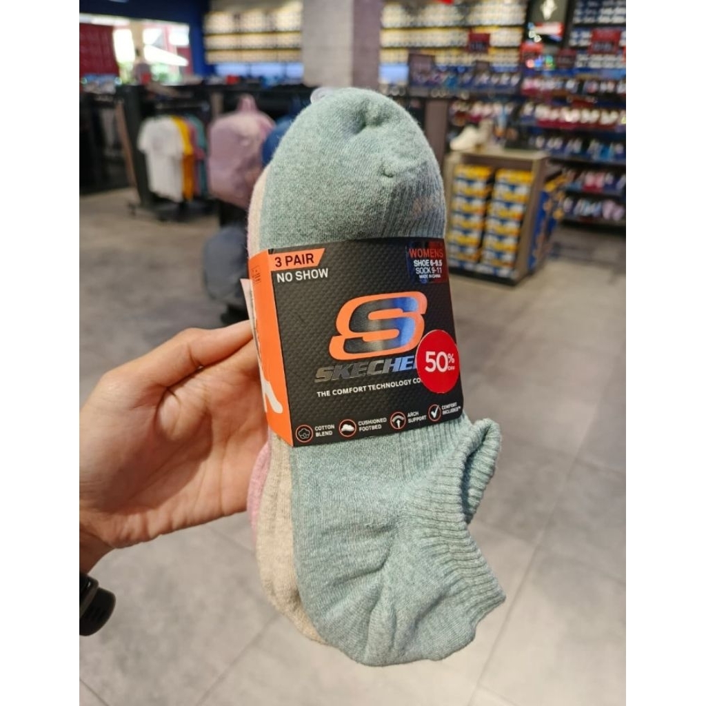 Kaos kaki Skechers