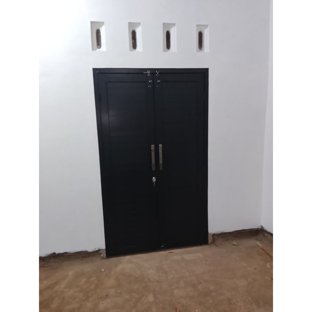 pintu kupu tarung aluminium