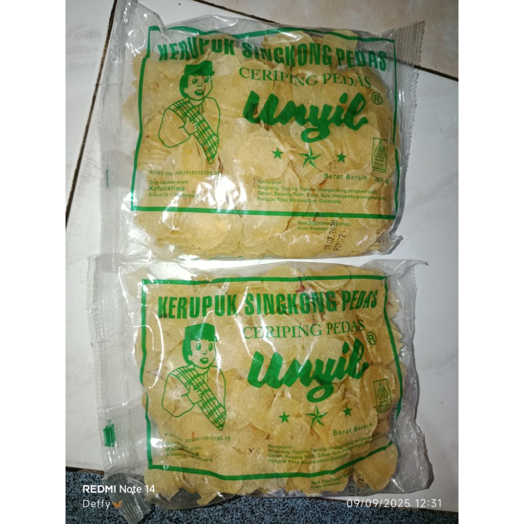 

Paket Bundle 2 Kerupuk Singkong Pedas Cap Unyil 250gram