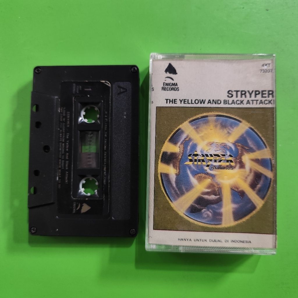 Kaset STRYPER The Yellow And Black Attack