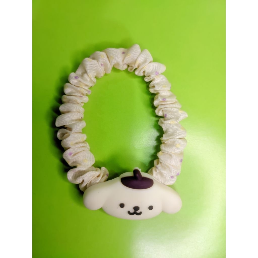 Ikat Rambut Karomi/Kuncir Rambut Karomi