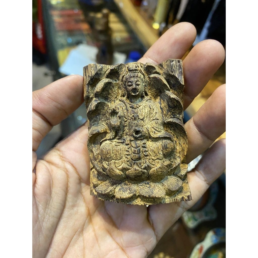 Pendant gaharu malaccensis