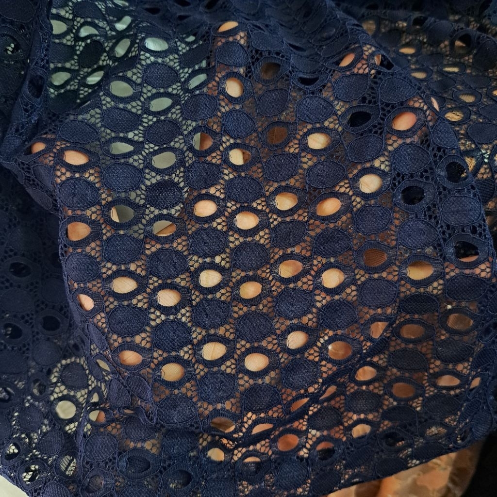 kain brokat katun - kain brokat semi prada - kain brokat meteran kh premium - kain brokat prada eksk