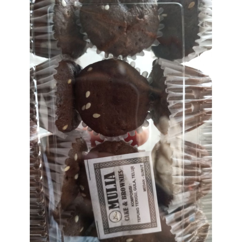 Roti Bronis coklat isi 12 pcs dari Kota Medan