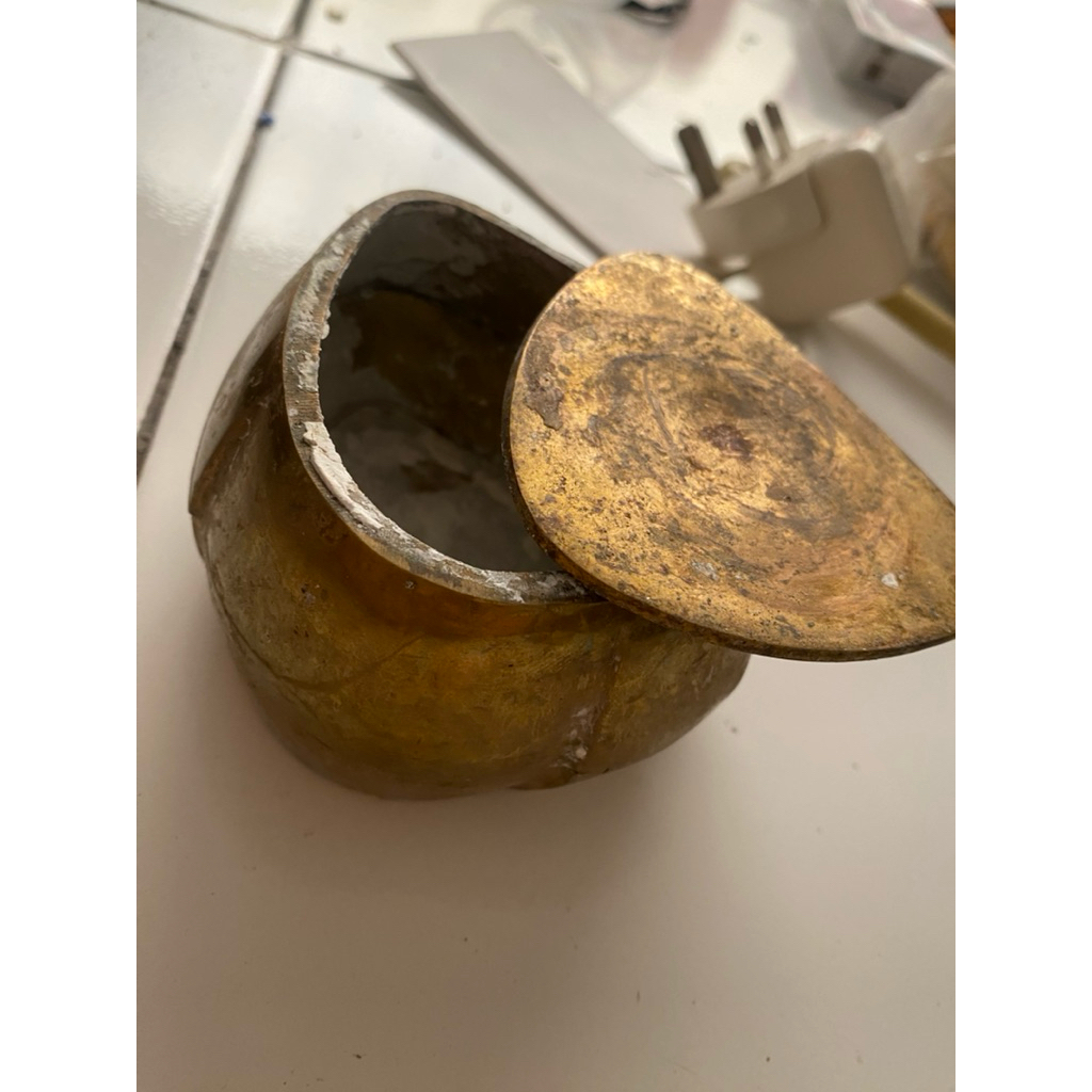 kuvet gigi palsu gigi tiruan (kuningan)