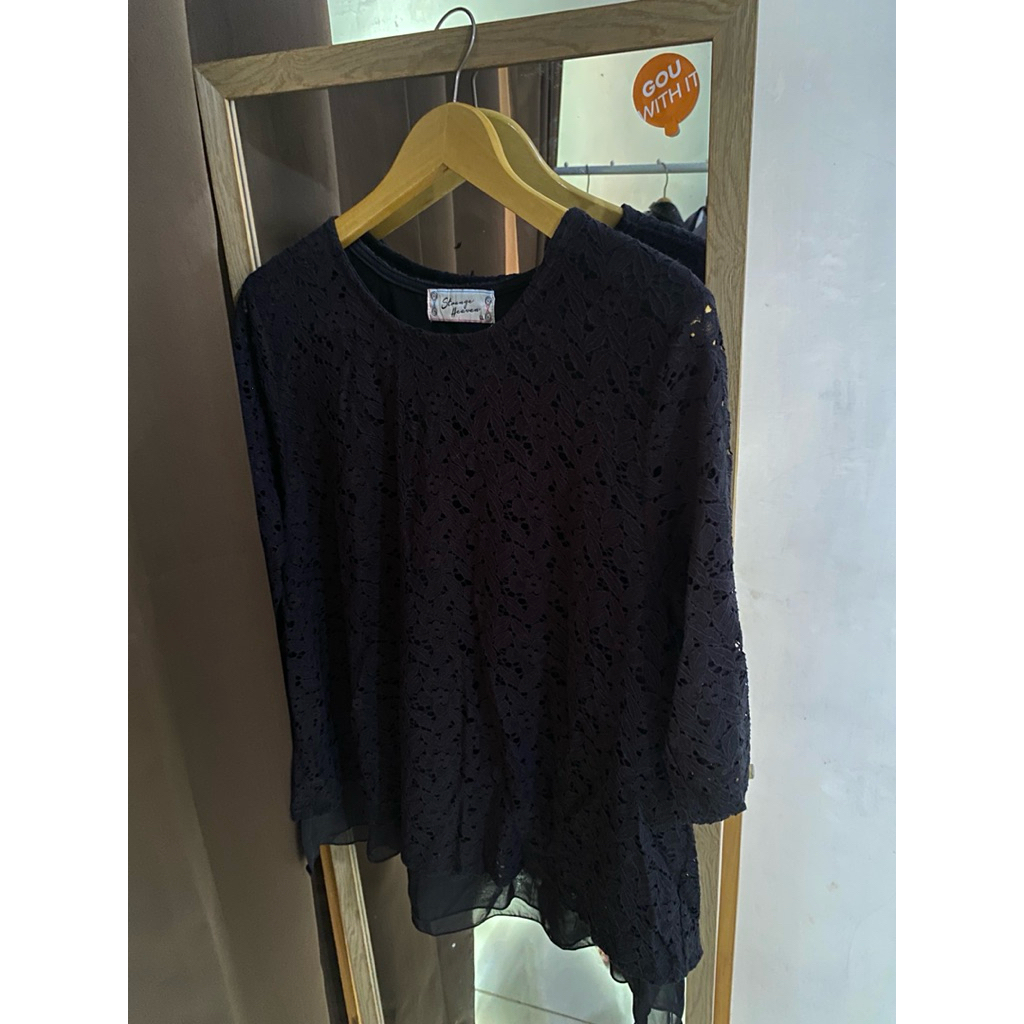 Blouse Strange Heaven