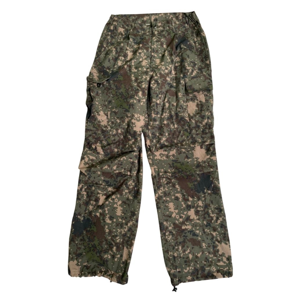 Celana Kargo Trousers Camo Loreng Digital Granit ROKA Korea Army Like New (57)