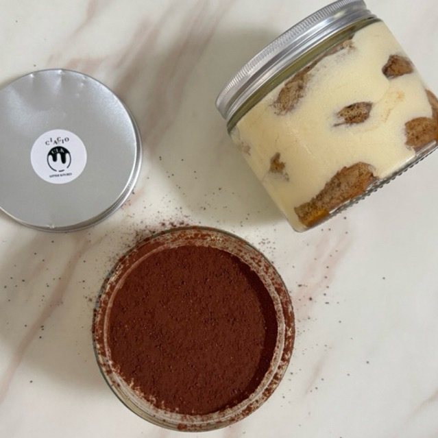 

Premium Homemade Tiramisu