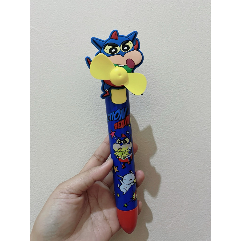 

Pen Kipas Shinchan License