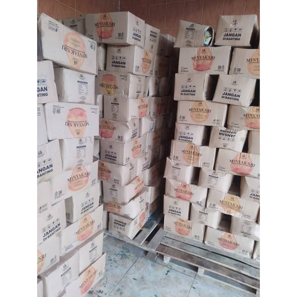 

Promo Spesial minyak Goreng premium 1 Karton isi 12Pcs