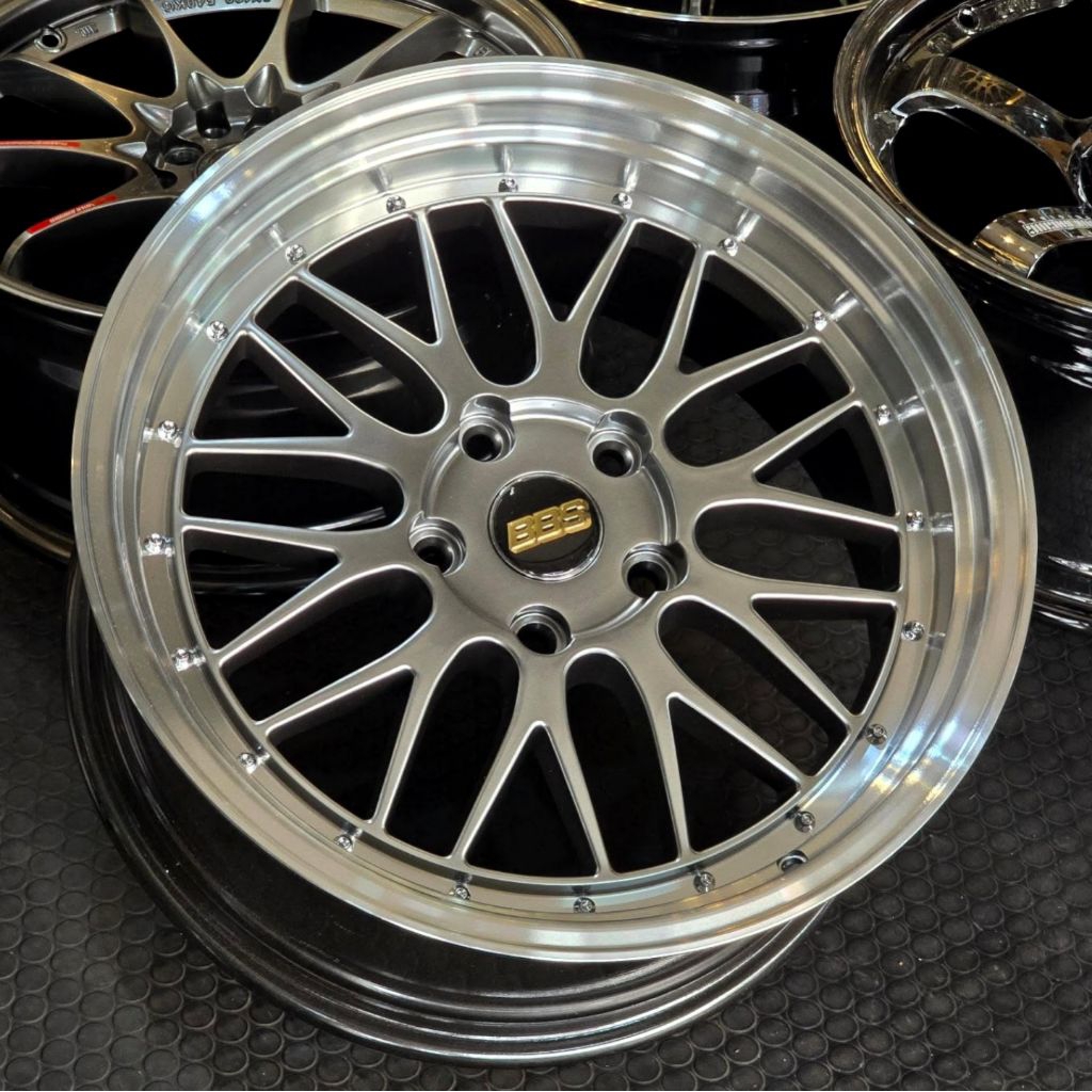 velg racing bmw ring 18 BBS LM PCD 5X120 LEBAR 8 - 9 velg mobil bmw 18 velg racing BYD SEAL ring 18 